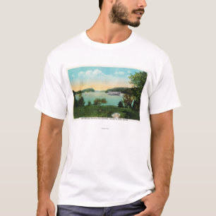 Ansicht von Boston-Boot die Engen kommend T-Shirt