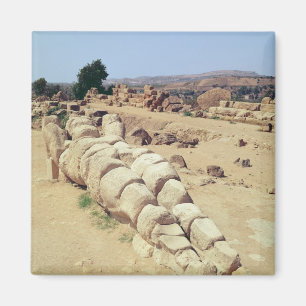 Ansicht von einer der riesigen Telemon Statuen Magnet