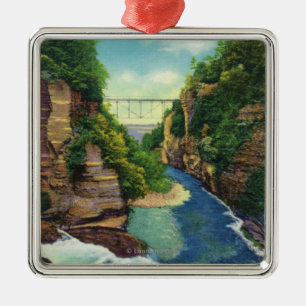 Ansicht von Fall-Nebenfluss-Schlucht Silbernes Ornament