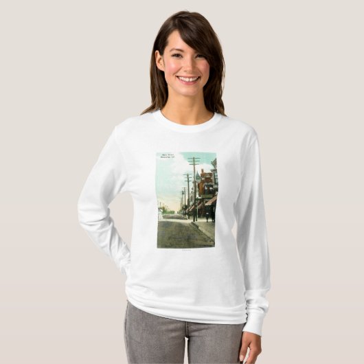 Ansicht von HauptStreetMonrovia, CA T-Shirt (Vorne ganz)