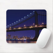 Ansicht von Manhattan-Brücke nachts Mousepad (Mit Mouse)