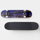 Ansicht von Manhattan-Brücke nachts Skateboard (Horizontal)