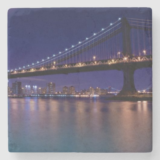 Ansicht von Manhattan-Brücke nachts Steinuntersetzer (Vorderseite)