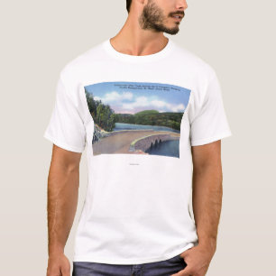 Ansicht von Otter-NebenflussViaduct, Champlain Mt. T-Shirt