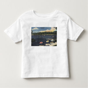 Ansicht von See, Ufer von Bäumen gesäumt Kleinkind T-shirt