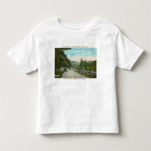 Ansicht von Staat Hwy in Richtung zu Warrensburg Kleinkind T-shirt (Vorderseite)