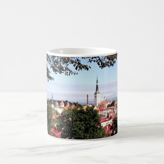 Ansicht von Tallinn, Estland - Tasse (Mittel)