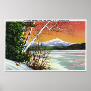 Ansicht von Whiteface Berg vom See herein Poster
