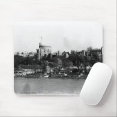 Ansicht von Windsor Schloss, über der Themse Mousepad (Mit Mouse)