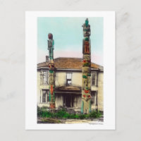 Ansicht von zwei TotempolesWrangell, AK