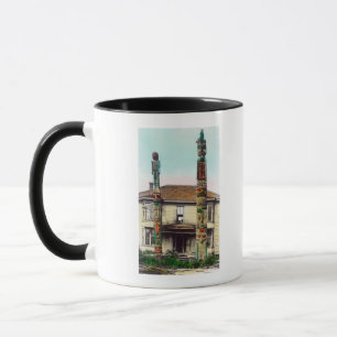 Ansicht von zwei TotempolesWrangell, AK Tasse
