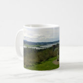 Ansichten aus der Astoria-Spalte, Oregon Kaffeetasse (Vorderseite Links)