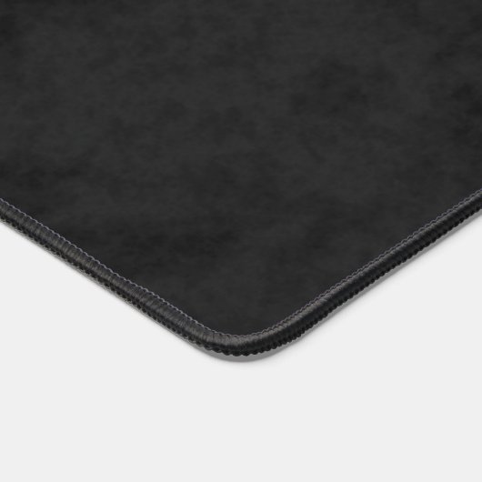 Anspruchsvolle Imitate Briefmarke Triple Monongram Schreibtischunterlage (Ecke)