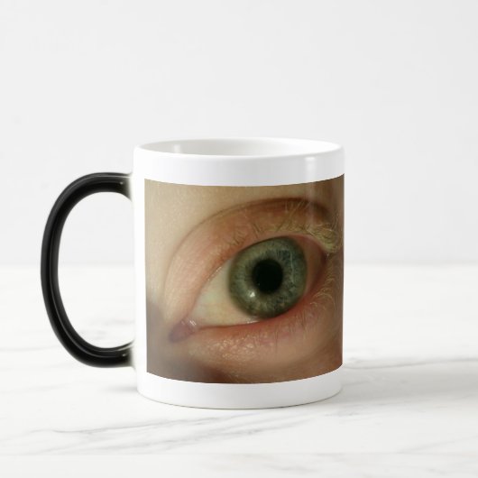 Anstarren entlang sie - rechte Tasse (Links)