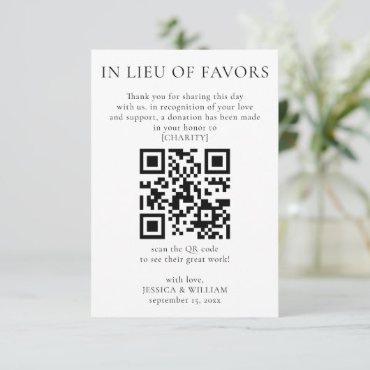 Anstelle von Favoriten mit QR-Code für Hochzeitsst Karte (Stehend Vorderseite)