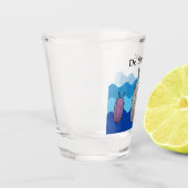 Anstieg der Trilobiten - prähistorisches Tier Schnapsglas (Links)