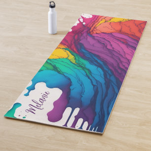 Anstrichene Regenbogenmatte mit Individuelle Name Yogamatte