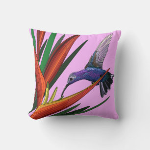 Anstrichene Vögel, Hummingvogel auf Rosa Kissen