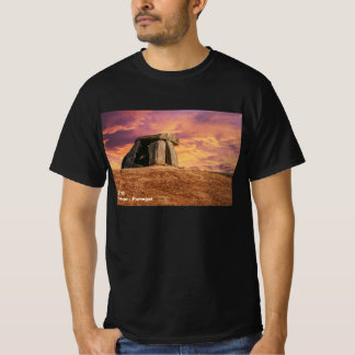 Anta do Tapadao Dolmen. Jungsteinzeitungen in Crat T-Shirt