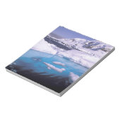 Antarctica. Expedition durch die Eisenkassen 2 Notizblock (Rotiert)