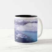 Antarktis Expedition durch Eisschilde Zweifarbige Tasse (VorderseiteRechts)