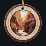 Antelope Canyon Arizona Retro Abzeichen Keramik Ornament<br><div class="desc">Antelope Canyon Vektorgrafik Design. Navajo Upper Antelope Canyon ist ein Slot Canyon im amerikanischen Südwesten.</div>