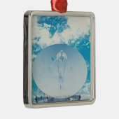 Antenne im Raum Silbernes Ornament (Rechts)