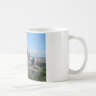 Antennen-im Stadtzentrum gelegene Kaffeetasse