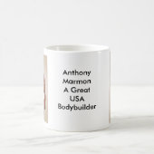 Anthony Marmon ein großer USA-Bodybuilder… Kaffeetasse (Mittel)