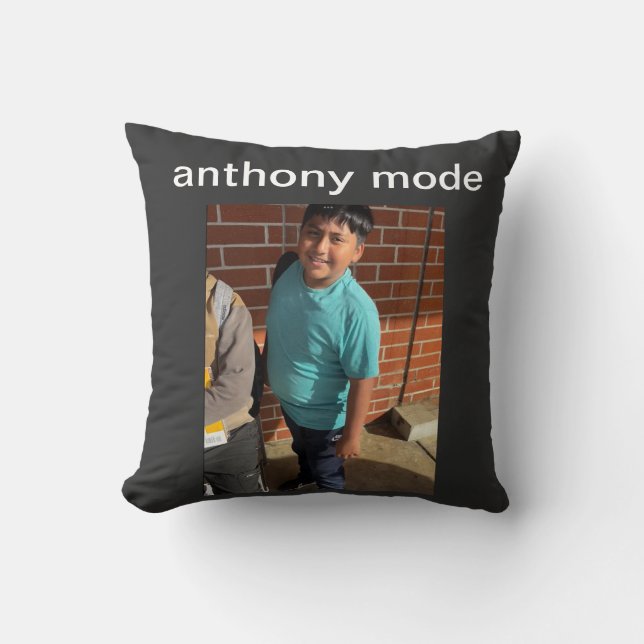 Anthony Merch Kissen (Vorderseite)
