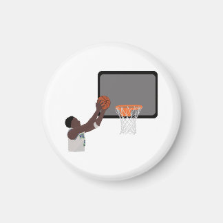 Anthony Zwerge setzt den Ball in den Korb Magnet