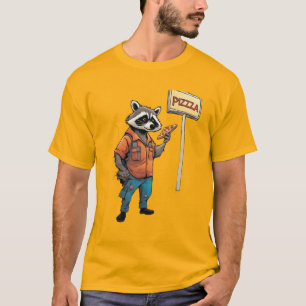 Anthropomorpher Waschbär isst Pizza in einer Gasse T-Shirt