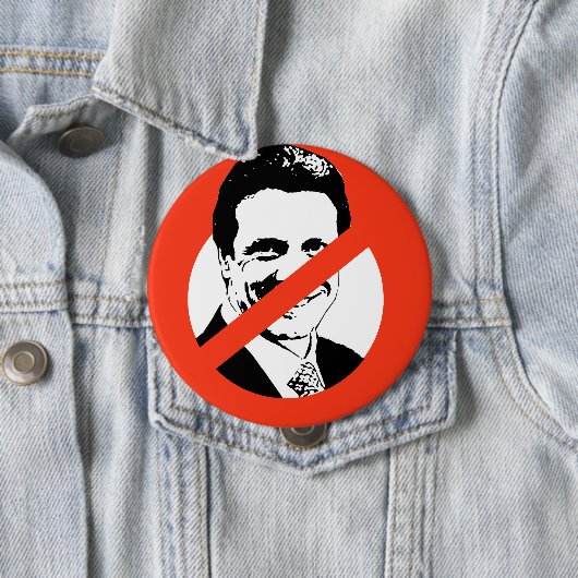 ANTI-CUOMO BUTTON (Beispiel)