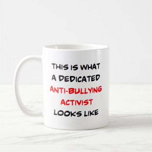 Anti-Mobbing-Aktivist, engagiert Kaffeetasse (Links)