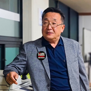 Anti-Trump feministischen Protestmotto rot schwarz Button