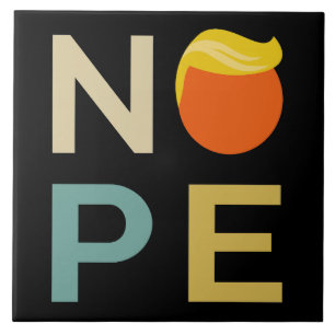 Anti-Trump - Neue Ausgabe III Fliese