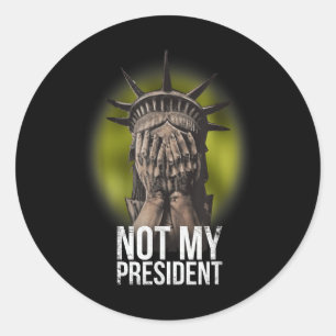 Anti Trump nicht mein Präsident Teeshirt widersteh Runder Aufkleber