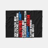 Anti Trump Protest Human Rights Resist Fleecedecke (Vorderseite (Horizontal))