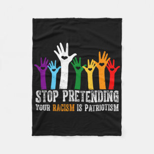 Anti-Trump-Shirt soll aufhören, so zu tun, als wär Fleecedecke