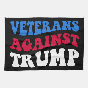 Anti-Trump - Veteranen gegen Trump II Geschirrtuch