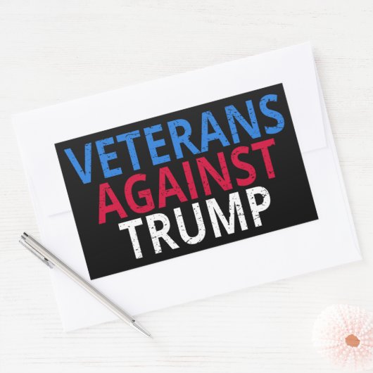 Anti-Trump - Veteranen gegen Trump Rechteckiger Aufkleber (Umschlag)