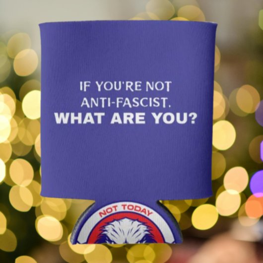 Antifaschistischer Adler kühlt ab | Patriotisch Dosenkühler