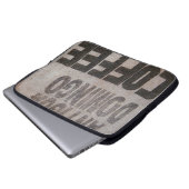 Antigua Coffee Laptop Sleeve (Vorne Knopf)