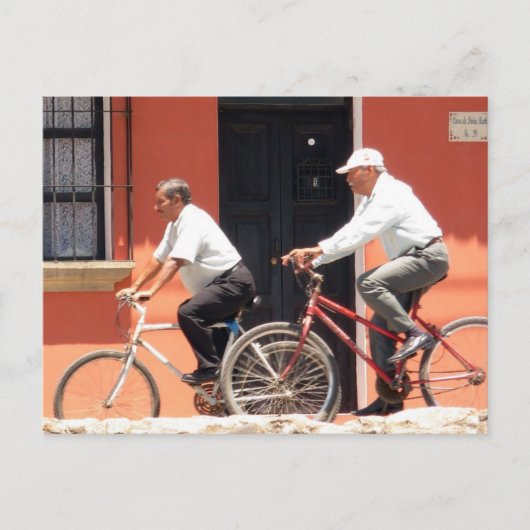 Antigua-Radfahrer Guatemala Postkarte (Vorderseite)