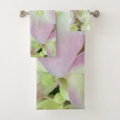 Antik Weiß und Dusty Pink Hydrangea Petals Badhandtuch Set (Insitu)