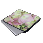 Antik Weiß und Dusty Pink Hydrangea Petals Laptopschutzhülle (Vorne Knopf)