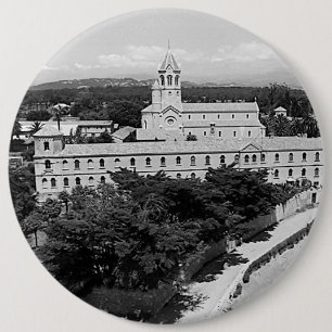 Antike Abtei auf der Insel Saint-Honorat in Cannes Button