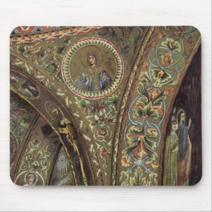 Antike Architektur, Dekorativer Bogen in einer Kir Mousepad
