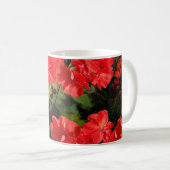 Antike Art-rote Pelargonie-Blumen-Geschenke Kaffeetasse (VorderseiteRechts)