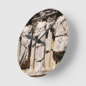 Antike Bildhauerkulpturen in der Türkei Runde Wanduhr (Winkel)